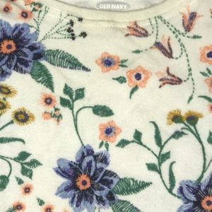 Baby girl Onesie Old Navy 3-6months